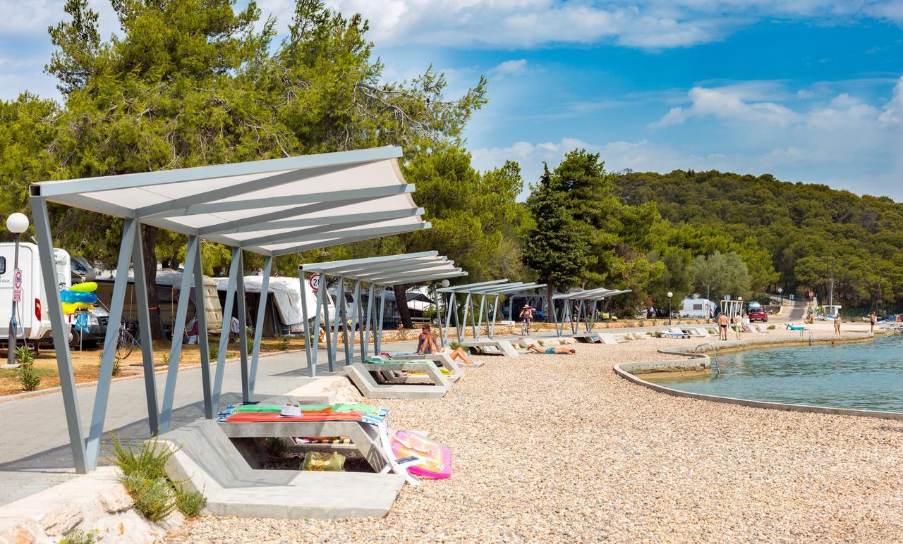 Victoria Mobilehome Jezera Village Holiday Resort Extérieur photo